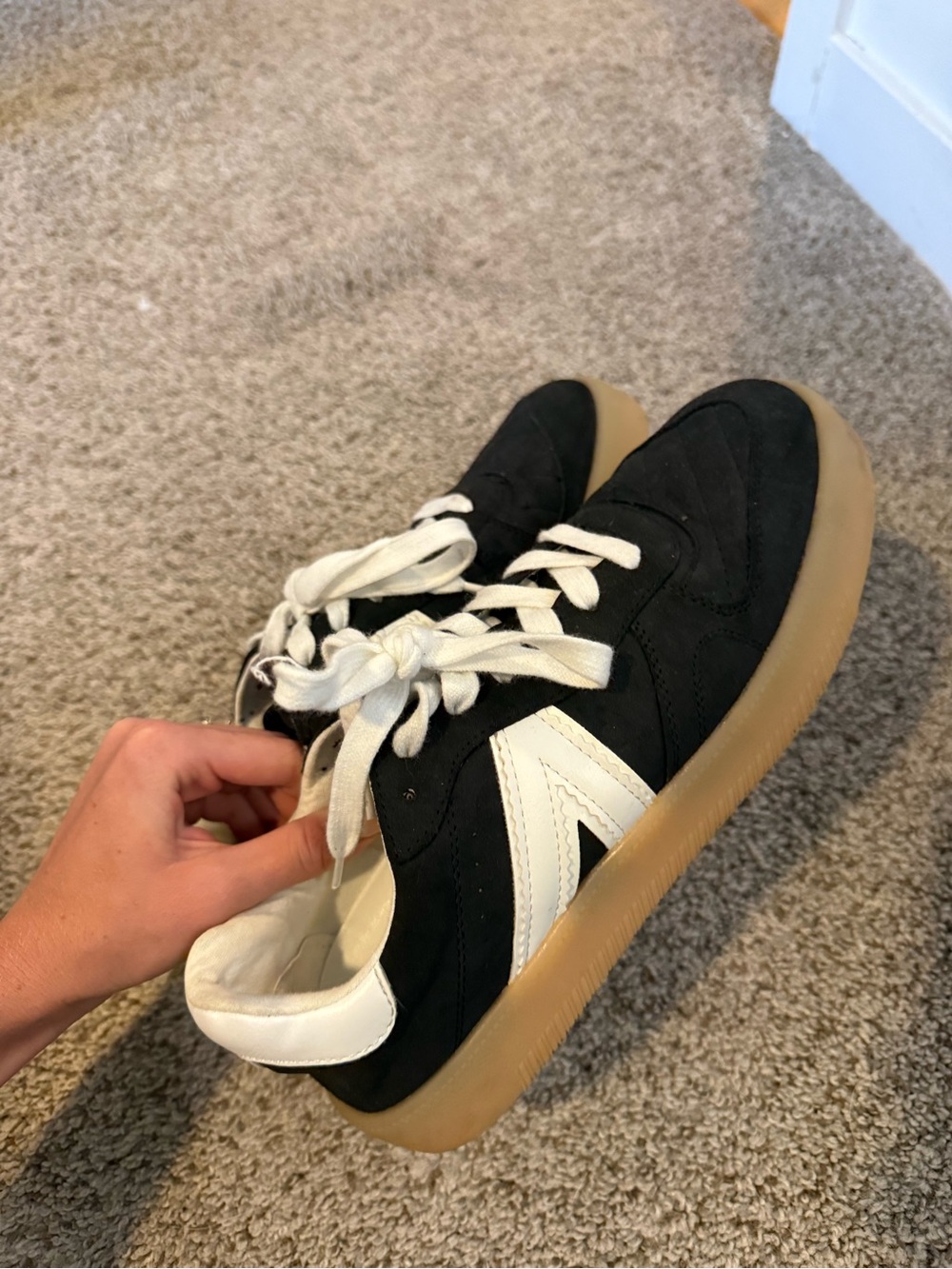 Black Suede Sneakers with White Accent and Gum Sole